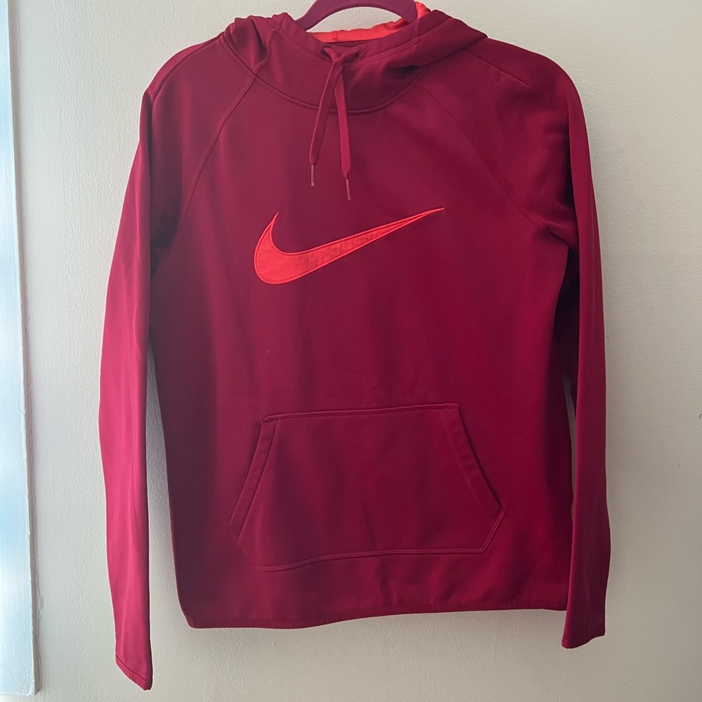 red women’s Nike Dri-fit pullover hoodie